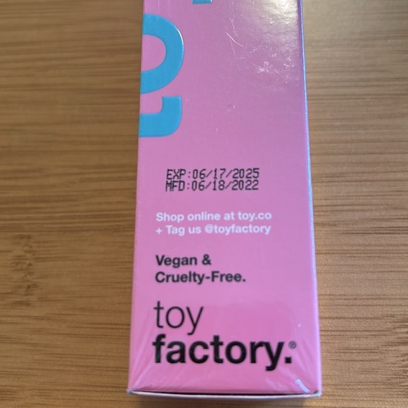 Toyfactory Superset Hyaluronic Acid Setting Spray, BNIB - Picture 3 of 4